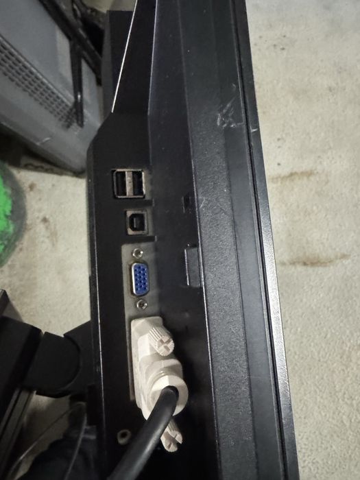 Monitor LCD DELL 19inch