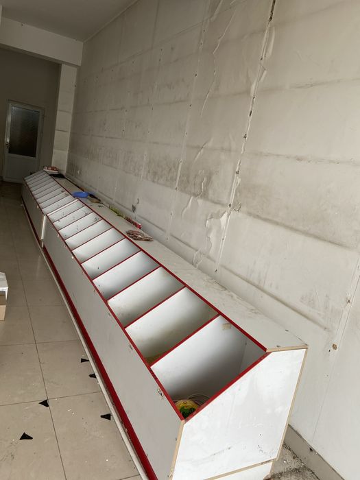 Dokon uchun vetrina garantya