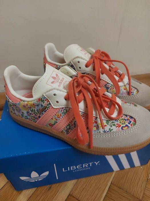 Детски маратонки Адидас Самба, 30 номер