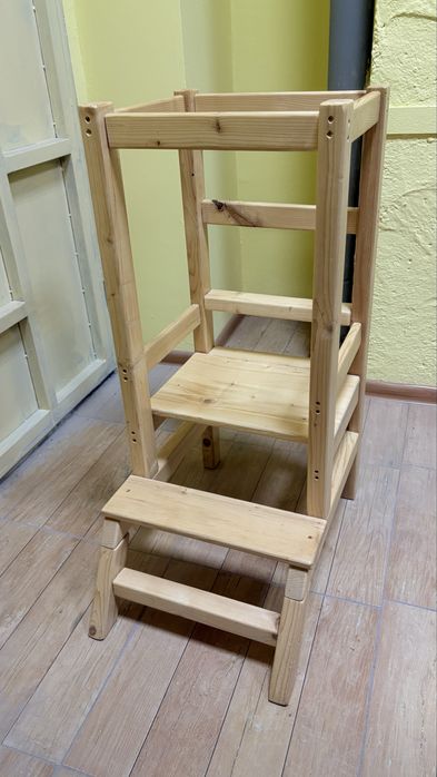 Монтесори помощна кула масив