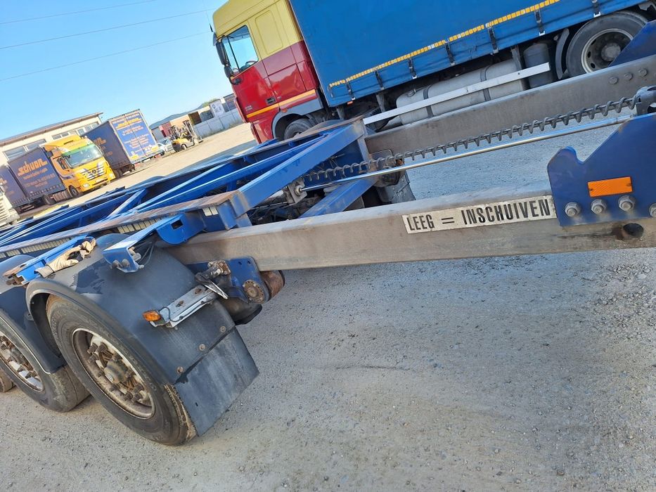 Șasiu container Van Hool 2016, 20/40 ft, stare bună