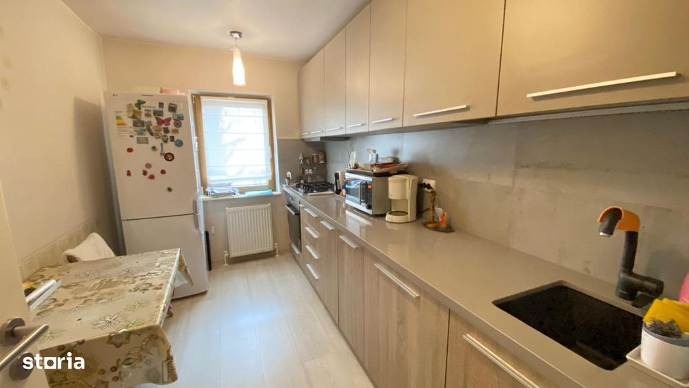 Apartament 4 Camere Str. Carpatilor
