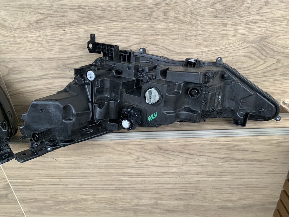 Far stanga/dreapta Honda HRV/HR-V full led an 2021/2022/2023/2024/2025