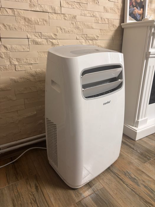 Aer conditionat portabil [A/C]