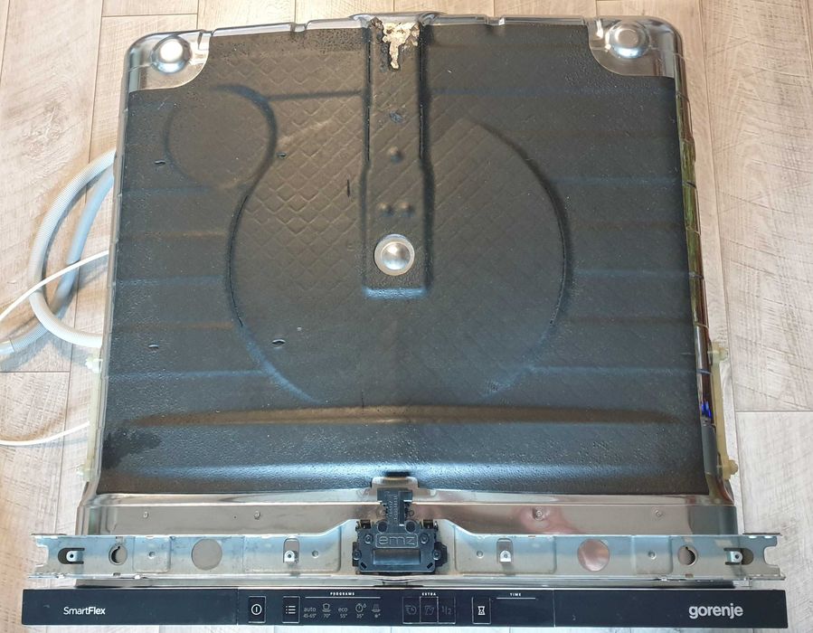 Вградена съдомиялна машина Gorenje GV64161 за части или ремонт