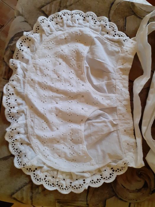 Sorțuleț alb de bumbac 33 cm / 25 cm