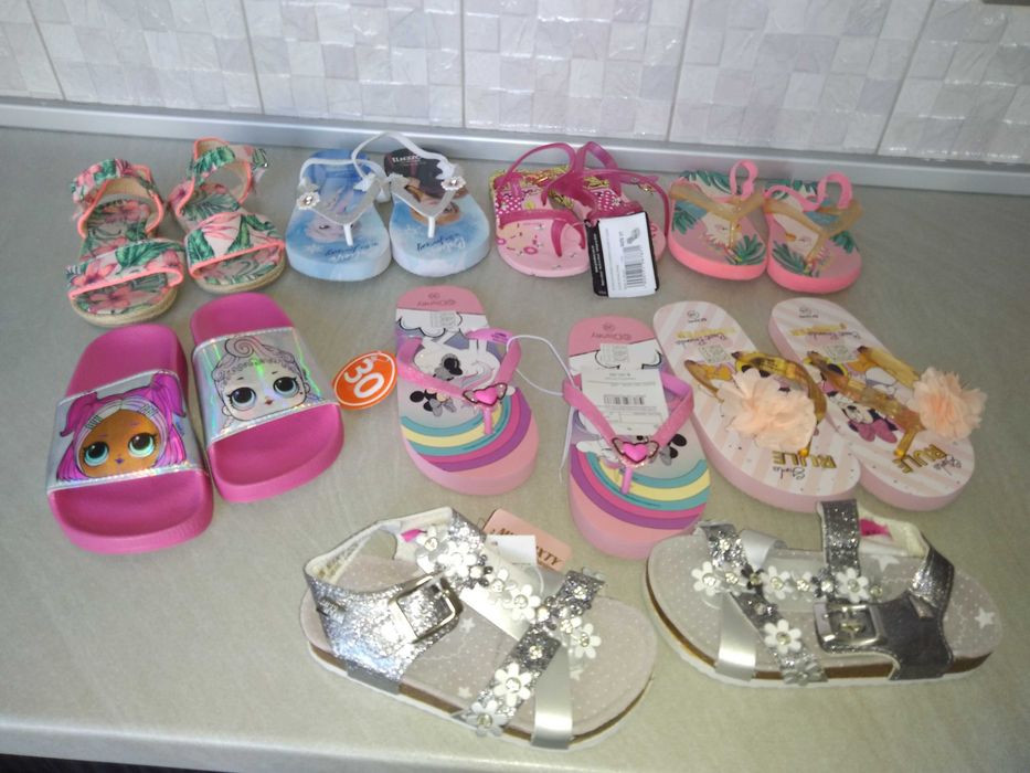 Нови сандали и маратонки,обувки