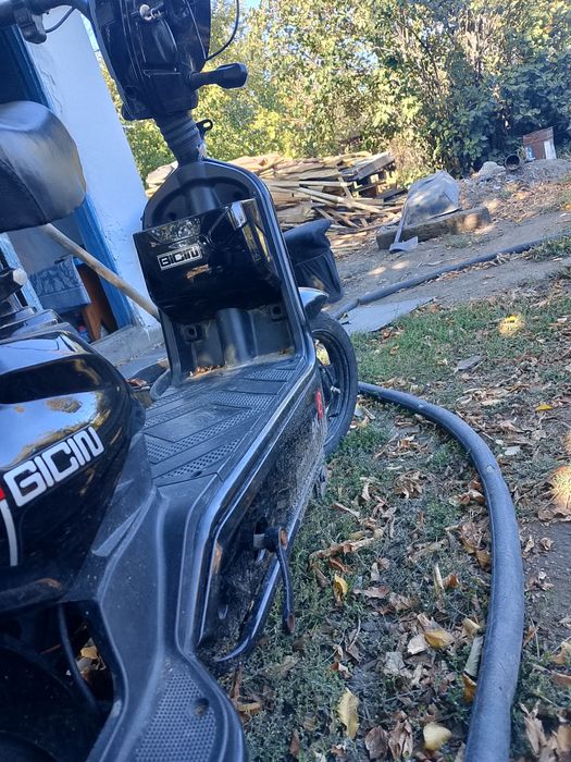 Продам мопед электро