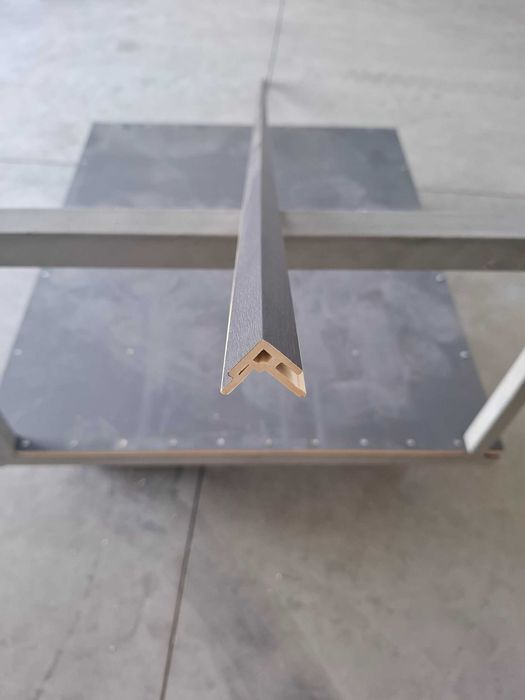 WPC Външен прав ъгъл с клик система Pablo Nero CS-20