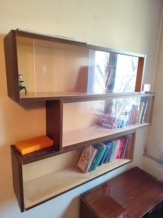 Книжный полка советский