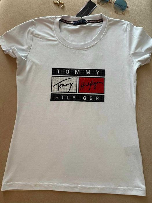 Дамски тениски размери от С до ХХЛ