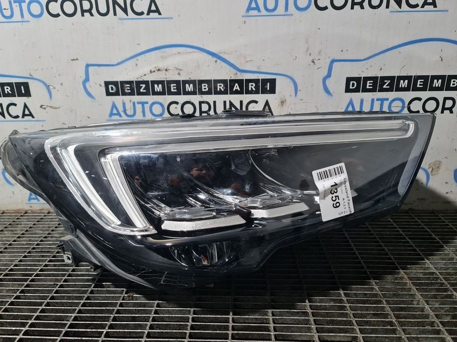Far Dreapta Opel Crossland Facelift 2020 - 2025 SUV 4 Usi (1359) LED Adaptiv 39153434