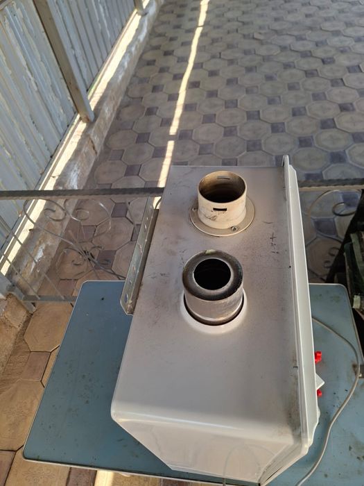 Газовая плита в хорошем состояний