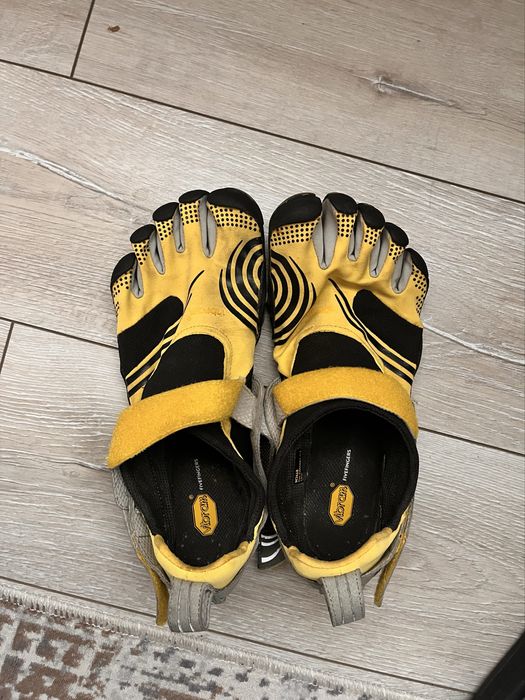 Обувки с пръсти Vibram FIVE FINGERS