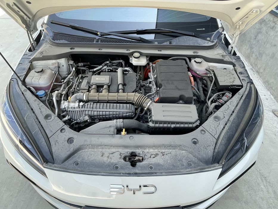 BYD Seal 06 hybrid 3500km zapas hod , holati juda yaxshi