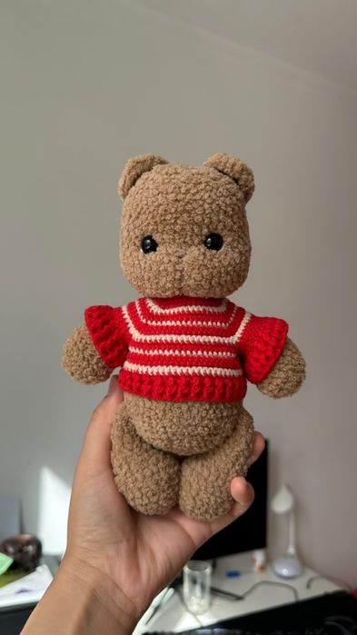 Вязаная игрушка ручной работы