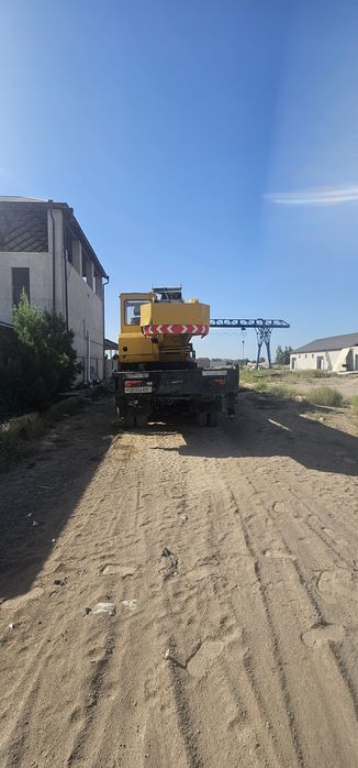Автокран Иванавец