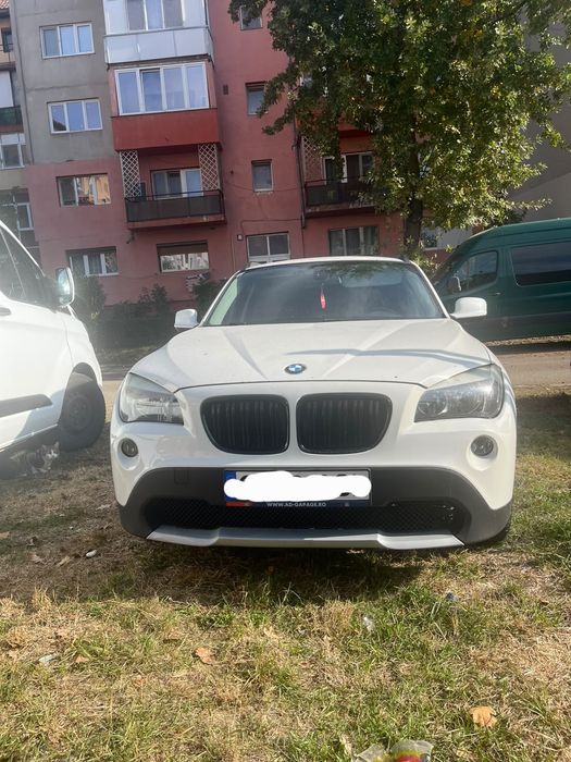 BMW iX1