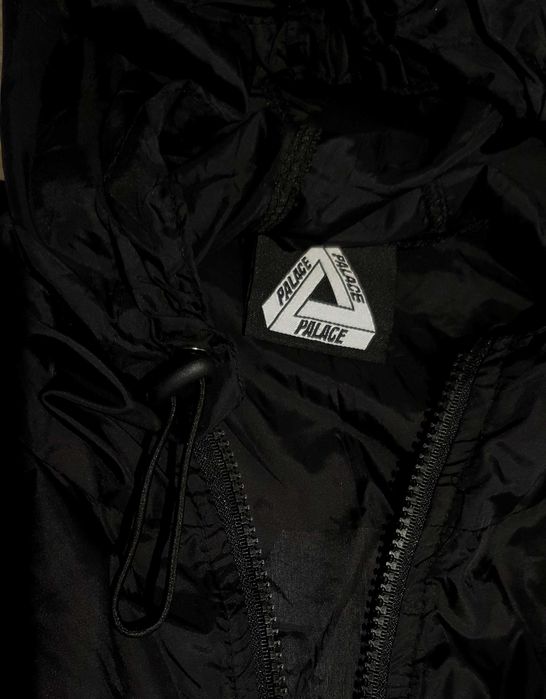 Нова ветровка PALACE