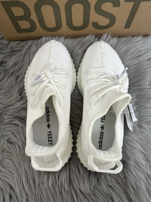 Adidas yeezy boost 350 V2 cream white