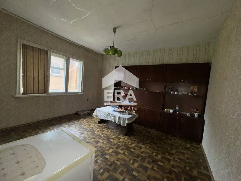 Продава се Къща в Хасково, Куба - 80 кв.м за 574 €/кв.м - Снимка #4