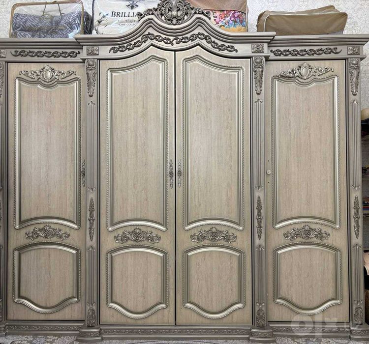 Спальный комплект  Мебель продается Фулл комплект
