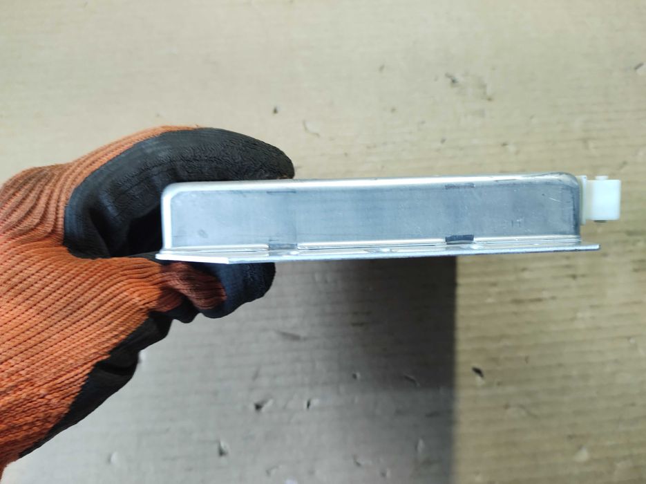 Модул Въздушно Окачване MERCEDES E CLASS W211 CLS W219 Управление