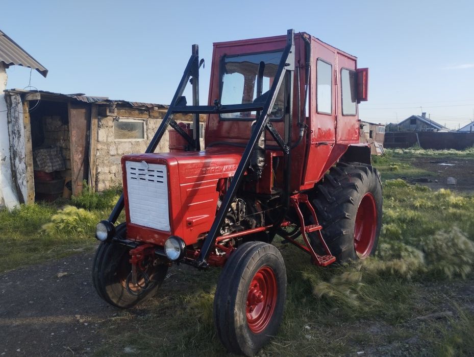 Трактор т-25 в хорошем состоянии