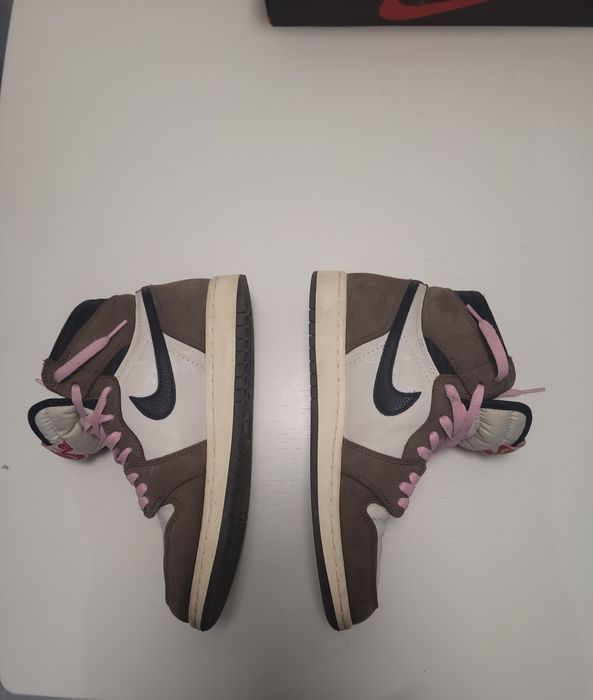 Jordan 1 Retro High OG SP Travis Scott Mocha
