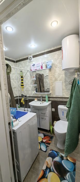 Продаётся 2х комнатная квартира