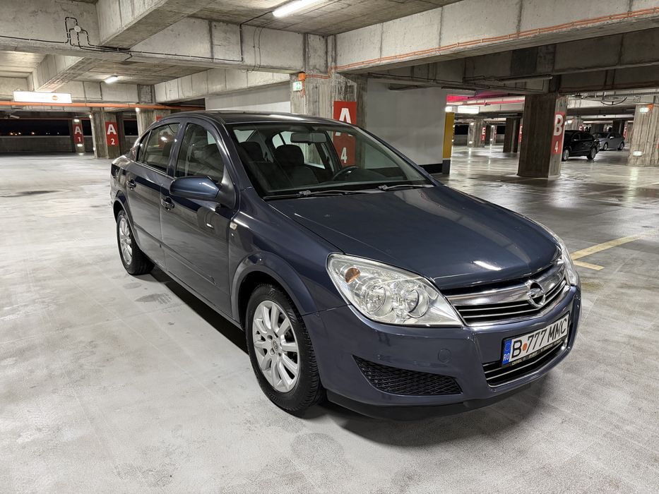 Opel Astra H Sedan  1.6 16V  115 CP  Benzină  2009  Euro 4  176.000 KM