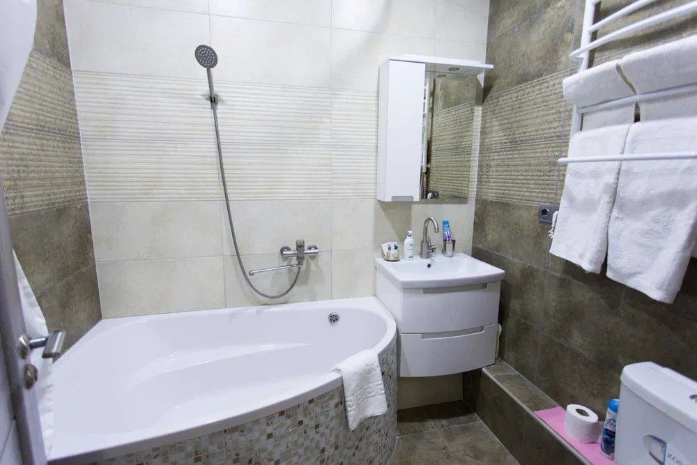 Квартира посуточно левый берег сдам