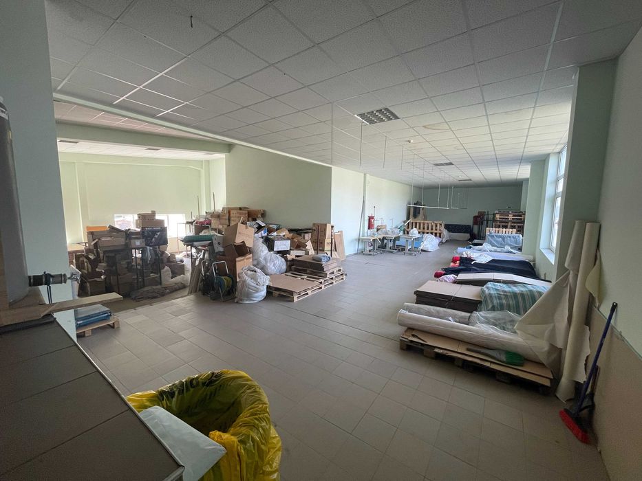 Продава се Промишлена сграда в Плевен, Дружба 1 - 1800 кв.м за 417 €/кв.м - Снимка #6