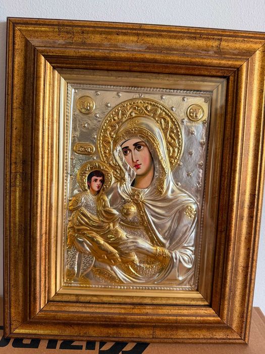 icoana veche argintata si aurita dim 24 x30 cm icoana veche argintata si aurita