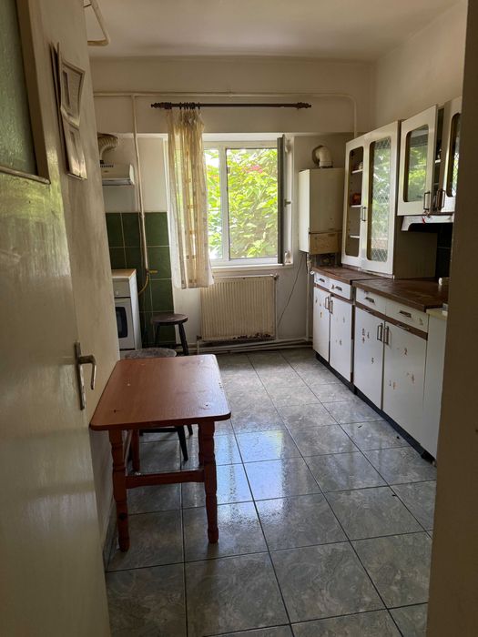 3 camere - Apartament de vanzare - Str Flacara, Calarasi