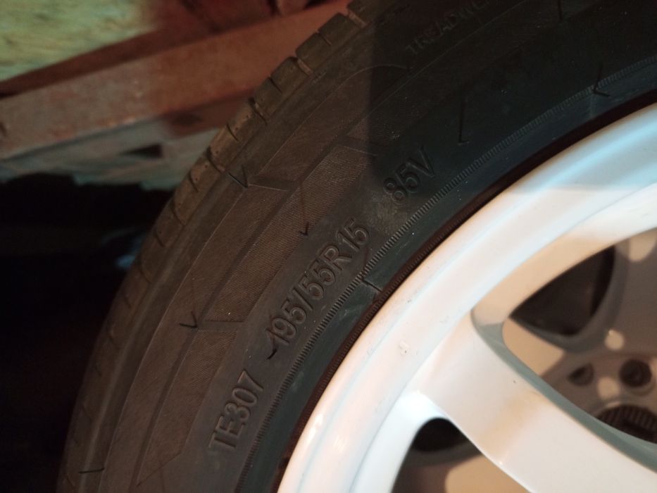 Продам диски R 15 с резиной