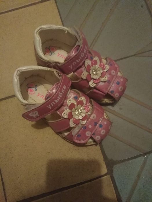 Сандалики для девочки