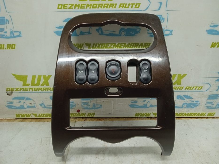 Ornament consola centrala butoane 8200739438 Dacia Logan 1 [facelift]