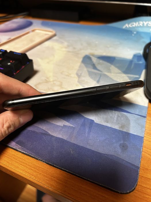 Vand Iphone 7 de 128gb in stare perfecta