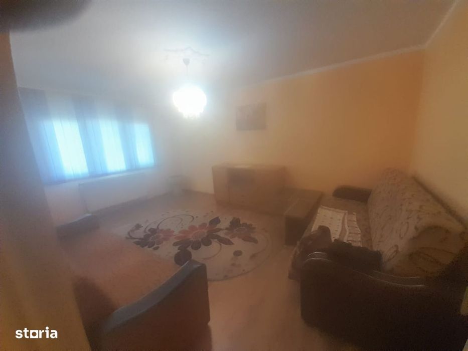 Garsoniera spatioasa la parter, centrala, termopan Orizont