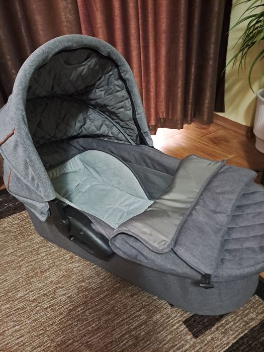 Бебешка количка Kikaboo