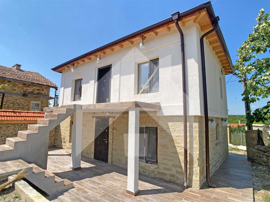 Продава се Къща в Нови пазар - 110 кв.м за 755 €/кв.м - Снимка #3