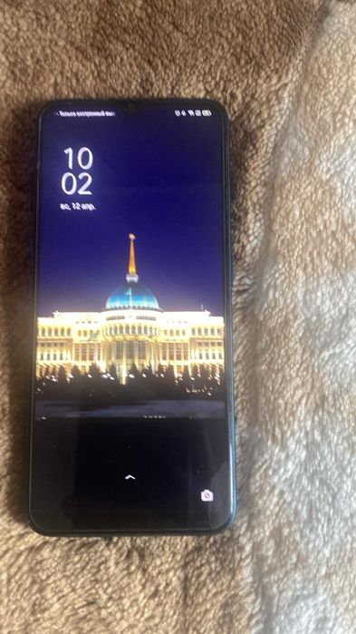 Продам oppo в отличном состояние