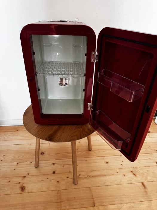 Ретро мини хладилник Trisa Frescolino Plus (12V/230V)