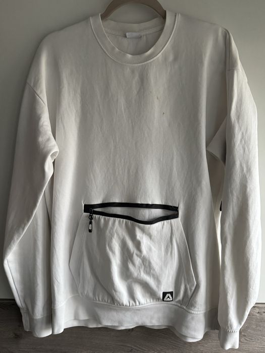 Блуза с цип на корема