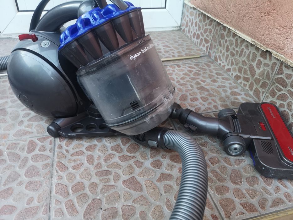 Прахосмукачка Dyson BALL multi floor