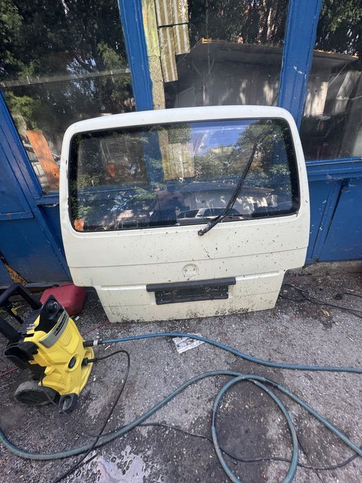 Врати за vw t4 caravelle