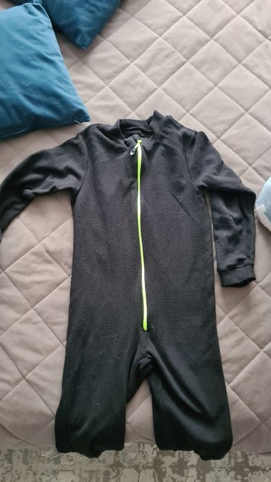 Продам пакет вещей для девочки 6-7 лет