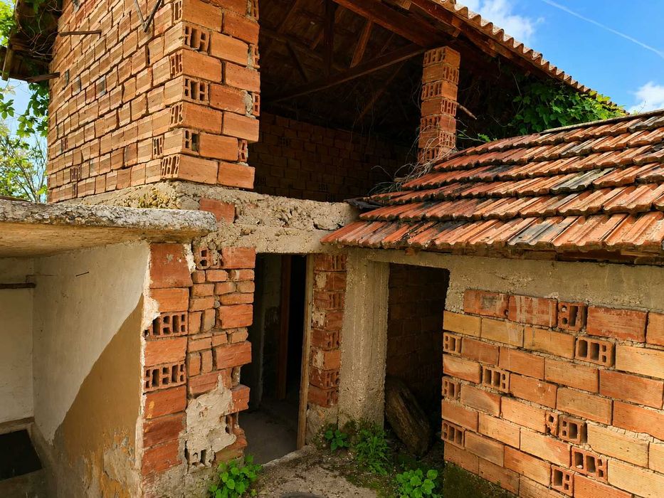 Продава къща, с. Градина