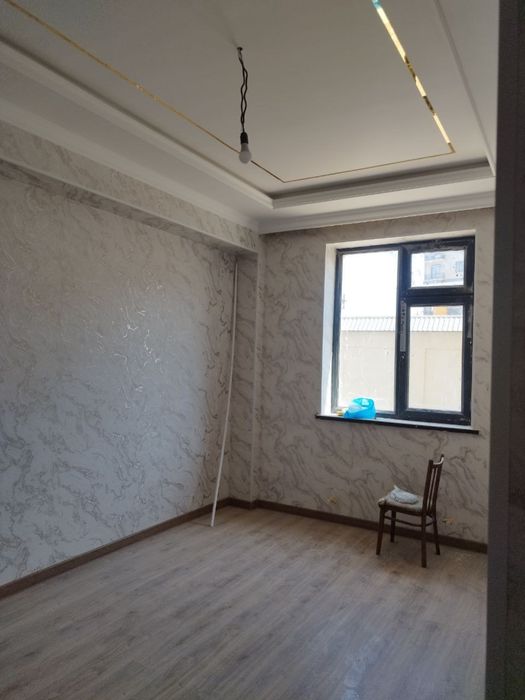 Продаётся 1 комн кв 40 кв + нулевой этаж жилой 40 кв.тёпл.пол,санузел